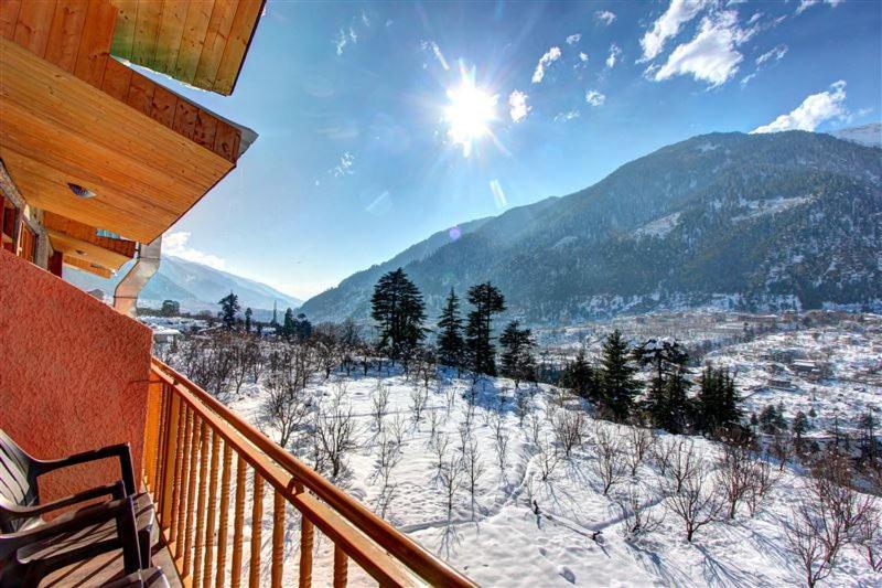 Hotel Mountain Face Manali  Bagian luar foto